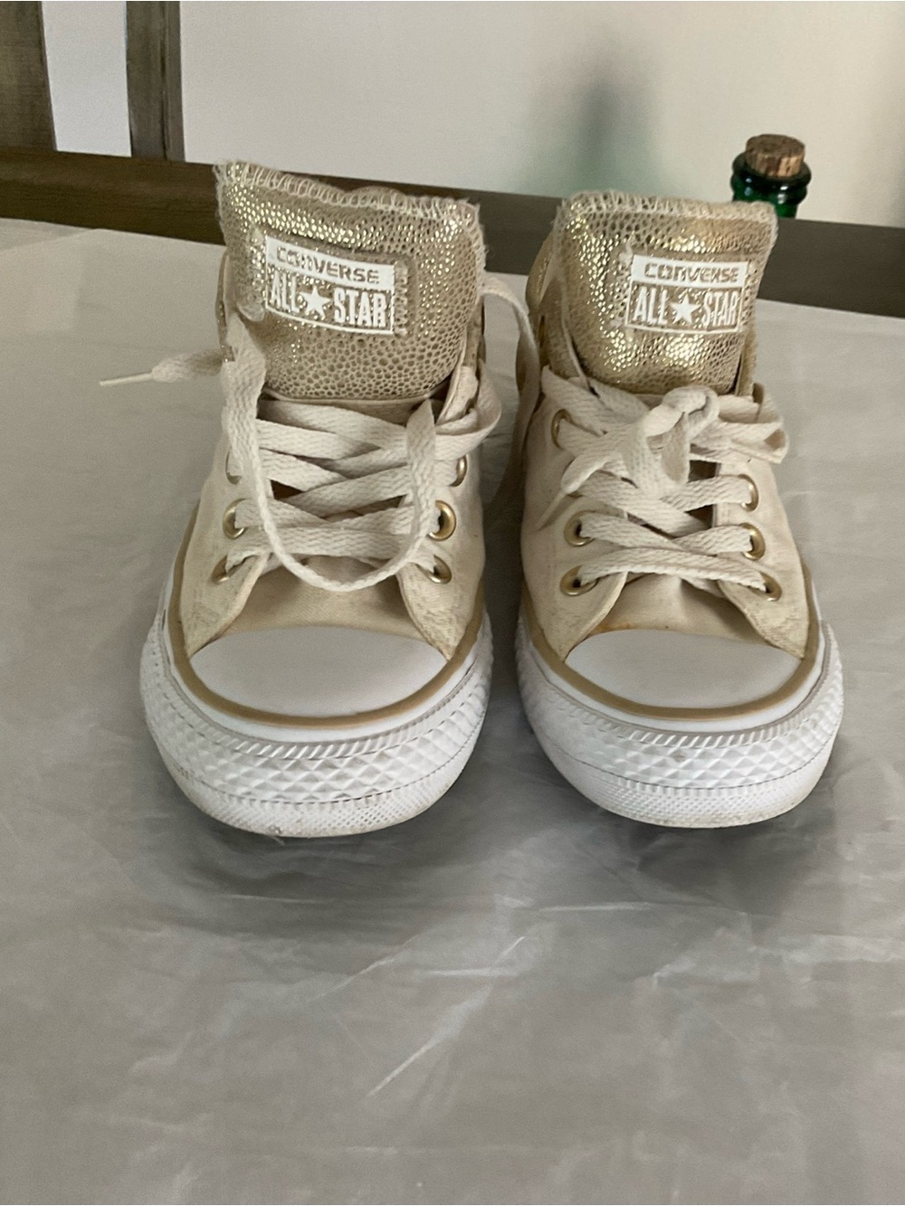 Converse All Star Womens Gold White Sneakers Sz 7